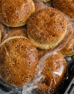 Nuevo! Pan de Papa Fargo c/Sesamo Blanco y Negro x20uni